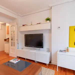 Portua - Baskey Apartamento Mutriku